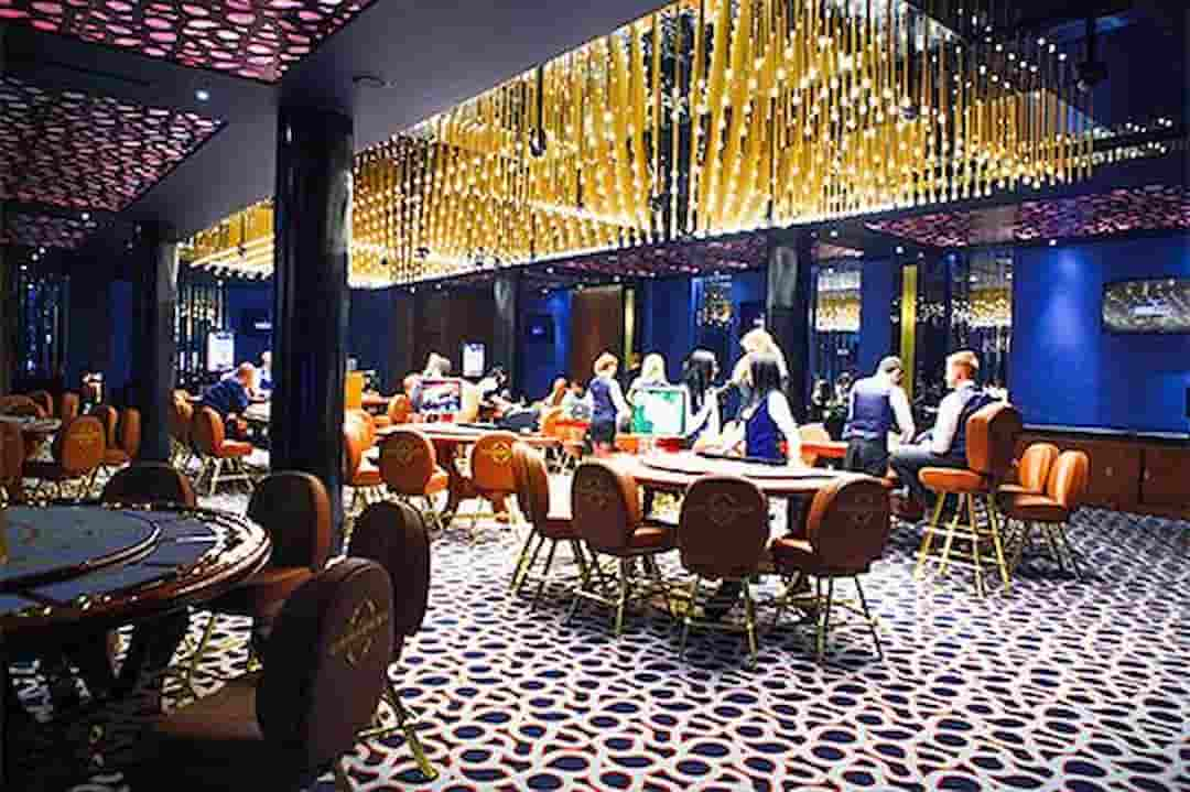 Golden Castle Casino and Hotel dịch vụ kiếm tiền kếch xù cho người chơi